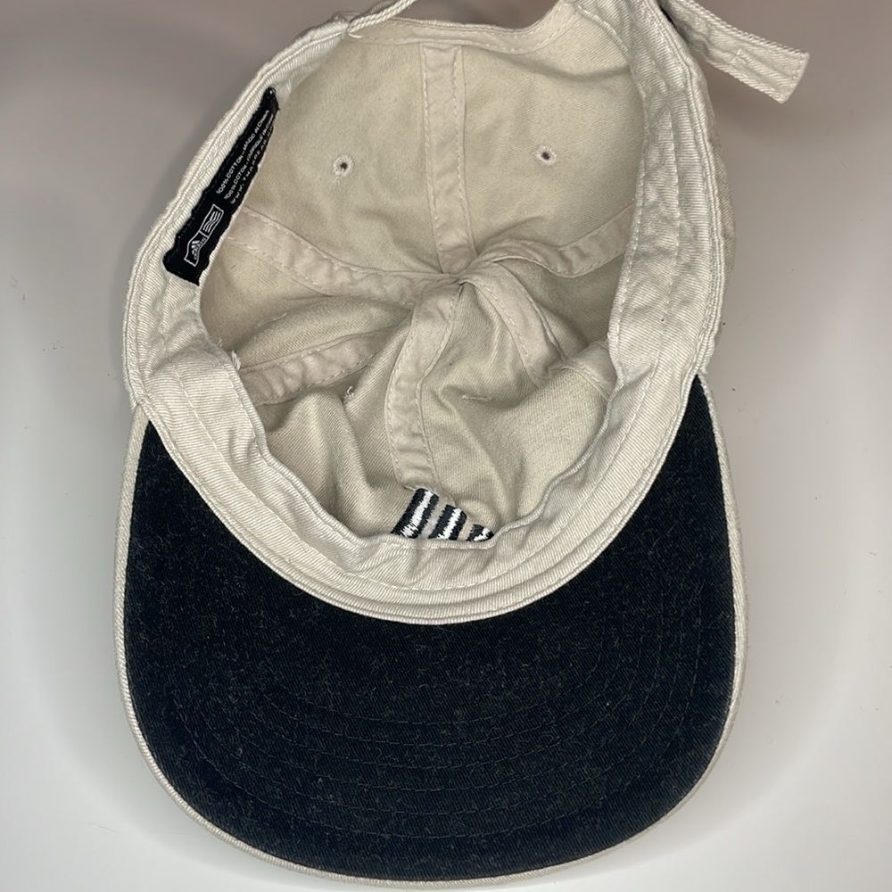 Adidas hat - Picture 4 of 5